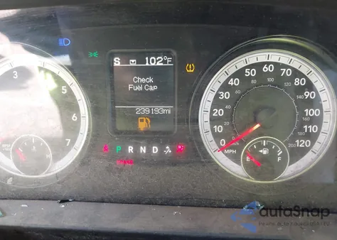 2015 Ram 1500 Tradesman из США, поврежденный, VIN 3C6JR6DT6FG616279